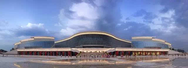 恩施州文化中心建设工程再起风波，礼仪服务供应商涉案被查